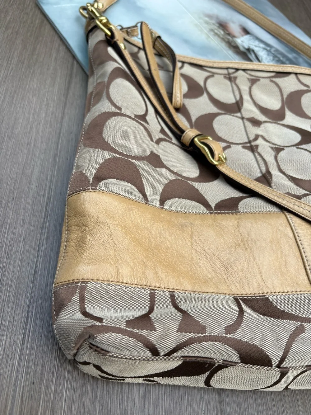Coach Vintage Y2k Brown Khaki Signature Monogram Canvas Leather Shoulder Bag